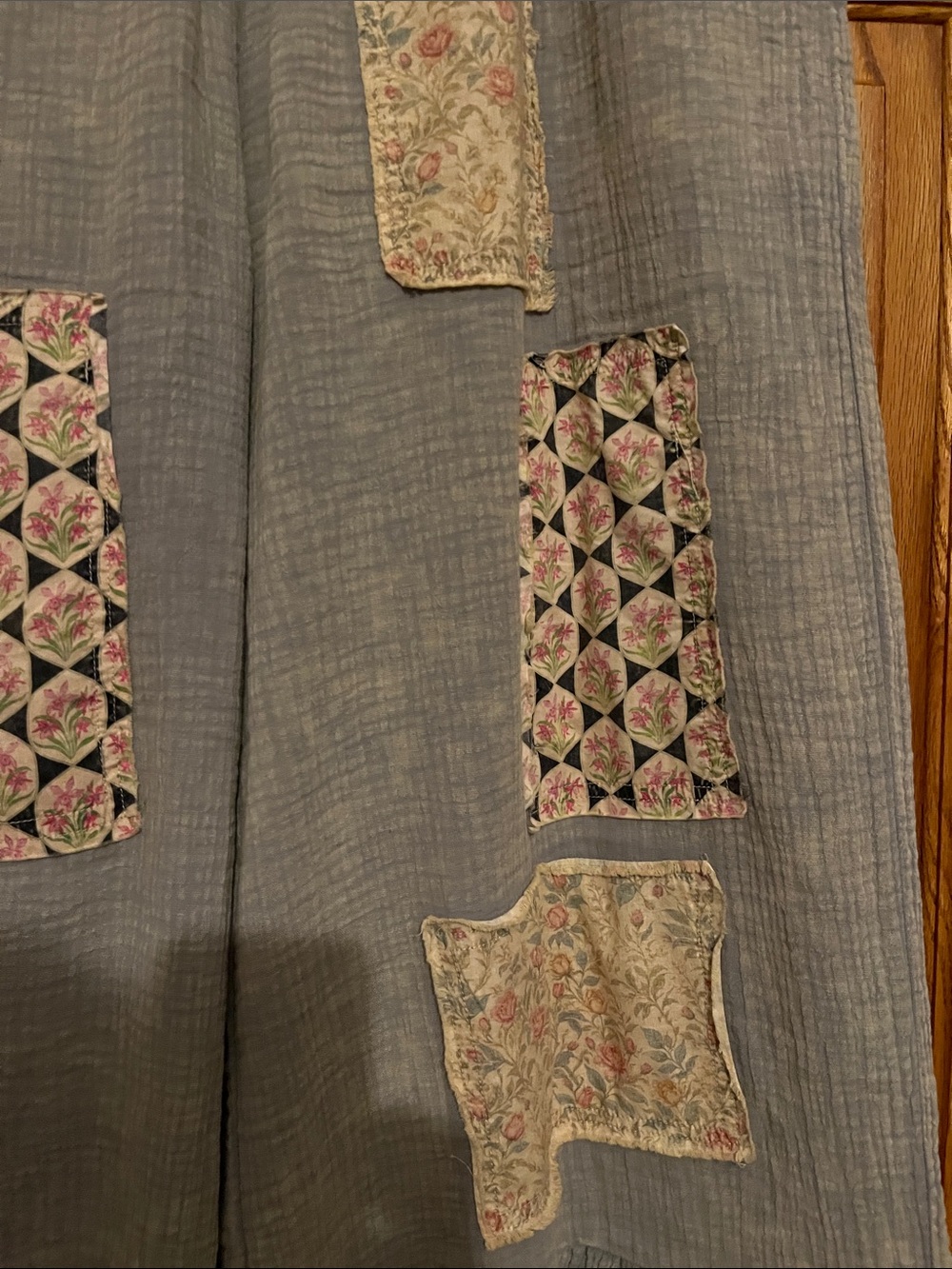 Wide-Leg Boho Patchwork Pants in blue - Picture 2 of 10